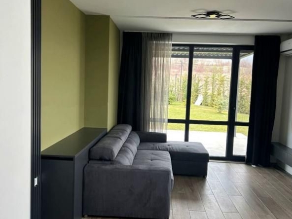 Дава се под наем Тристаен апартамент в София, Малинова долина - 110 кв.м за 1295.4 € - Снимка #1