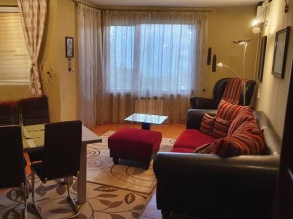 Дава се под наем Тристаен апартамент в София, Център - 92 кв.м за 750 € - Снимка #1