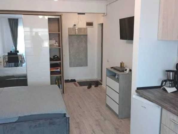 Дава се под наем Едностаен апартамент в Пловдив, Гагарин - 40 кв.м за 198.9 € - Снимка #1