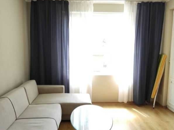 Дава се под наем Двустаен апартамент в Бургас, Зорница - 60 кв.м за 255 € - Снимка #1