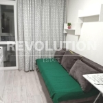 Дава се под наем Едностаен апартамент в Варна, Спортна зала - 18 кв.м за 245 € - Снимка #1