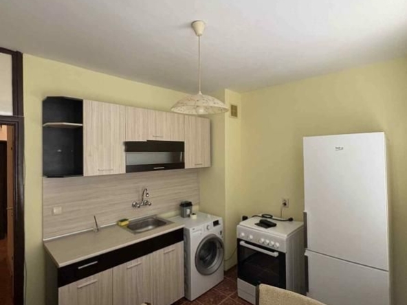 Дава се под наем Едностаен апартамент в София, Люлин 4 - 47 кв.м за 383 € - Снимка #1