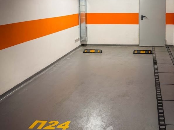 Гараж / Паркомясто в Варна, Център - 13 кв.м за 1542 €/кв.м - Снимка #1