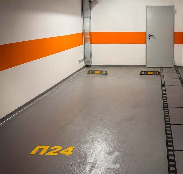 Гараж / Паркомясто в Варна, Център - 13 кв.м за 1542 €/кв.м - Снимка #1