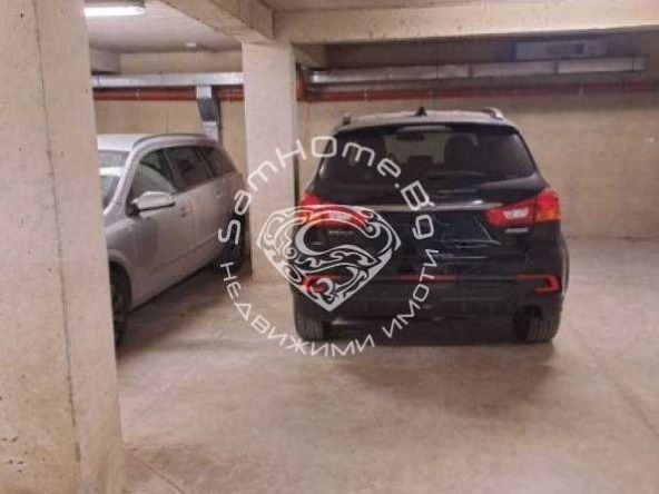 Гараж / Паркомясто в Варна, Левски - 12 кв.м за 1667 €/кв.м - Снимка #1