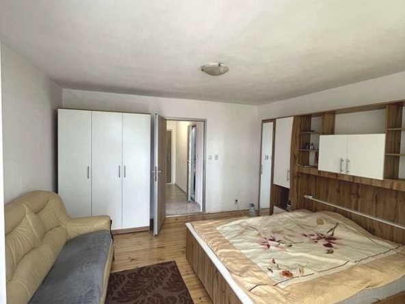 Дава се под наем Едностаен апартамент в Варна, Младост 2 - 35 кв.м за 175 € - Снимка #1