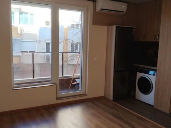 Дава се под наем Двустаен апартамент в София, Люлин 9 - 48 кв.м за 498.27 € - Снимка #1