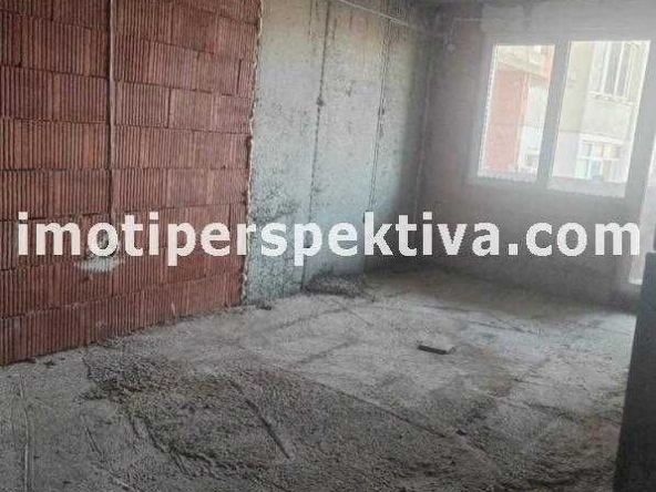 Двустаен апартамент в Пловдив, Кършияка - 68 кв.м за 1125 €/кв.м - Снимка #1