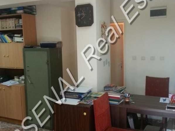 Дава се под наем Офис в София, Лагера - 42 кв.м за 200 € - Снимка #1