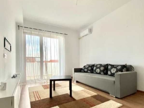 Дава се под наем Двустаен апартамент в Пловдив, Южен - 65 кв.м за 275.4 € - Снимка #1