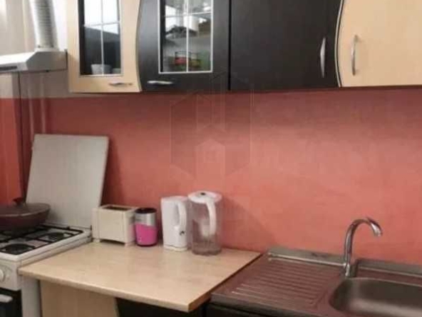 Дава се под наем Едностаен апартамент в Пловдив, Южен - 40 кв.м за 168.3 € - Снимка #1