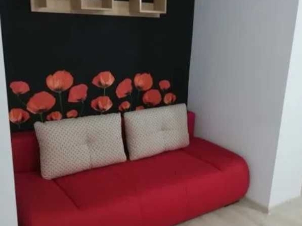 Дава се под наем Двустаен апартамент в Бургас, Зорница - 50 кв.м за 204 € - Снимка #1