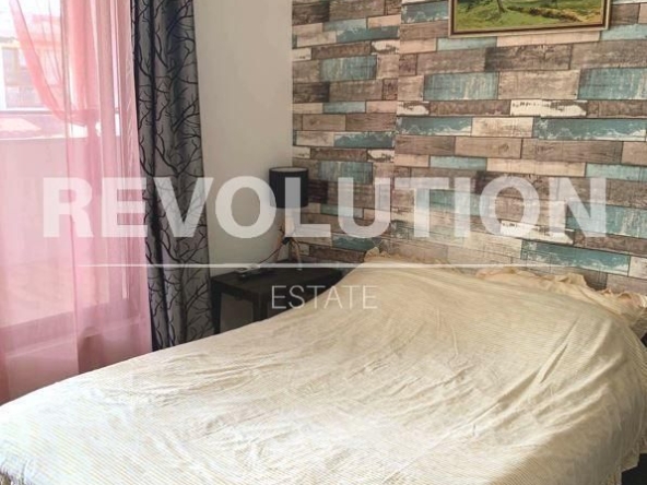 Дава се под наем Едностаен апартамент в Варна, Окръжна болница - 20 кв.м за 375 € - Снимка #1