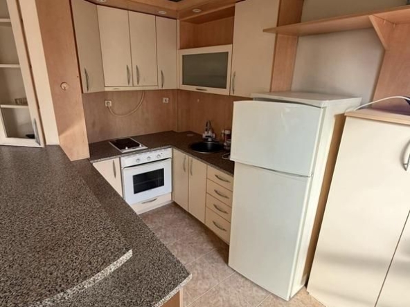 Дава се под наем Двустаен апартамент в Пловдив, Кършияка - 60 кв.м за 325 € - Снимка #1
