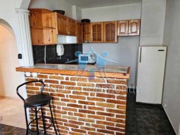 Двустаен апартамент в Шумен, Пазара - 76 кв.м за 1195 €/кв.м - Снимка #1