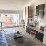 Дава се под наем Едностаен апартамент в Варна, Общината - 16 кв.м за 350 € - Снимка #1