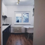 Дава се под наем Двустаен апартамент в Бургас, Център - 60 кв.м за 255 € - Снимка #1