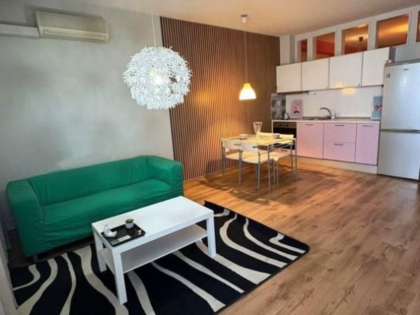 Дава се под наем Двустаен апартамент в София, Младост 3 - 80 кв.м за 647.19 € - Снимка #1