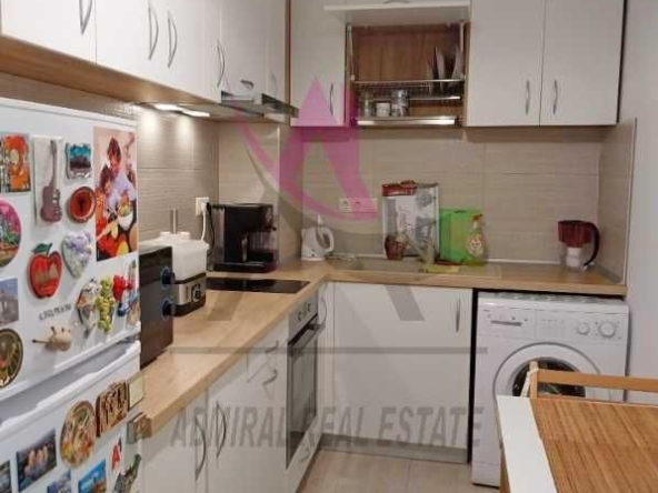 Дава се под наем Двустаен апартамент в Варна, Базар Левски - 53 кв.м за 358 € - Снимка #1