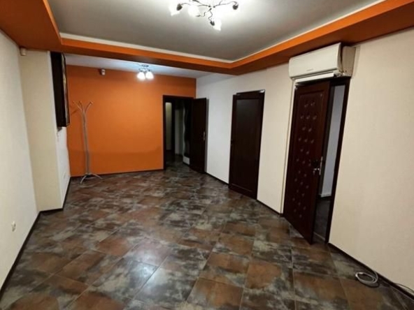 Четиристаен апартамент в София, Витоша - 112 кв.м за 1275 €/кв.м - Снимка #1