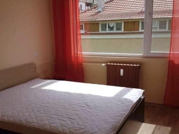 Дава се под наем Двустаен апартамент в София, Банишора - 67 кв.м за 525 € - Снимка #1