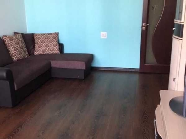 Дава се под наем Двустаен апартамент в Пловдив, Коматево - 65 кв.м за 209.1 € - Снимка #1