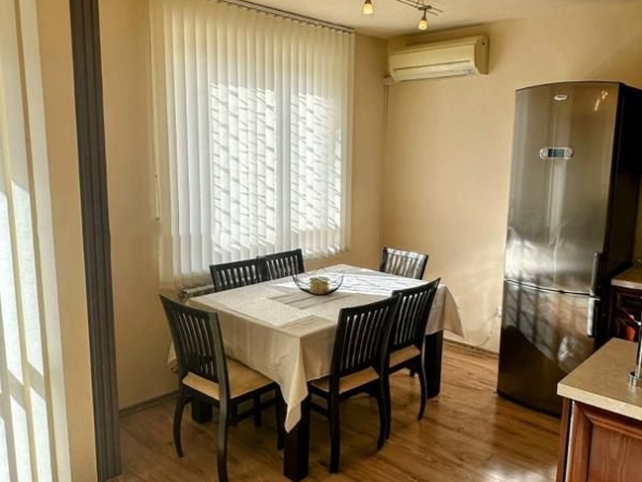 Дава се под наем Тристаен апартамент в София, Редута - 86 кв.м за 718.08 € - Снимка #1