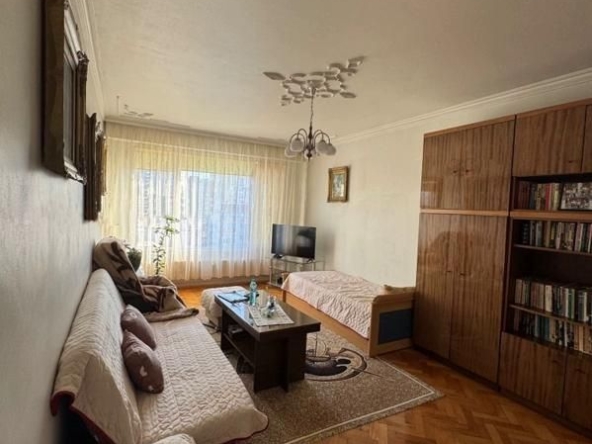 Двустаен апартамент в София, Надежда 4 - 67 кв.м за 1211 €/кв.м - Снимка #1