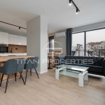 Дава се под наем Тристаен апартамент в Пловдив, Център - 112 кв.м за 872.61 € - Снимка #1