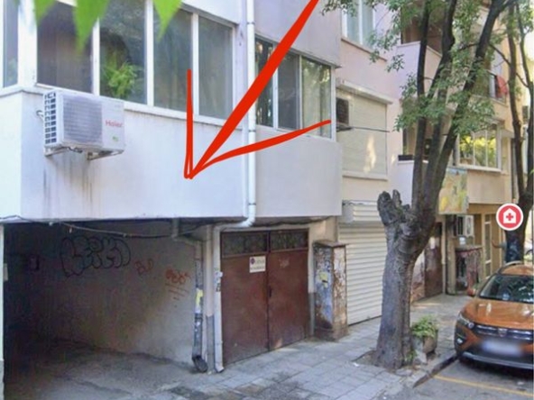 Дава се под наем Гараж / Паркомясто в Варна, Червен площад - 30 кв.м за 127.5 € - Снимка #1