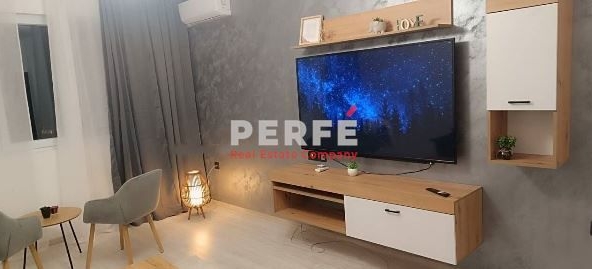 Дава се под наем Двустаен апартамент в Бургас, Лазур - 70 кв.м за 510 € - Снимка #1