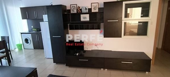 Тристаен апартамент в к.к. Слънчев бряг - 80 кв.м за 1099 €/кв.м - Снимка #1