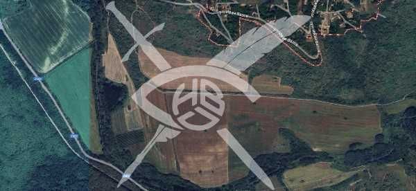 Земеделски имот в с. Черни връх, Област Бургас -  кв.м за 2151 €/дка - Снимка #1