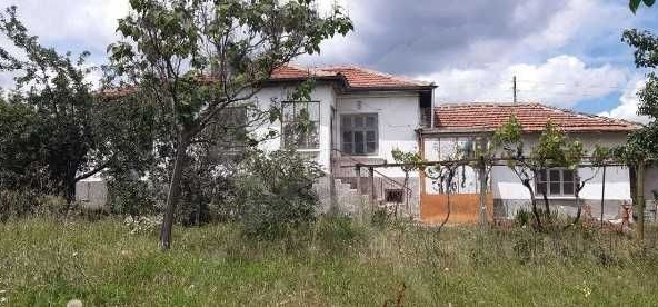 Къща в с. Татарево, Област Пловдив - 150 кв.м за 166 €/кв.м - Снимка #1