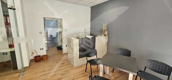 Дава се под наем Офис в Пловдив, Южен - 96 кв.м за 220000 € - Снимка #1