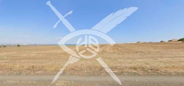 Парцел в София, Хладилника - 25806 кв.м за 62 €/кв.м - Снимка #1
