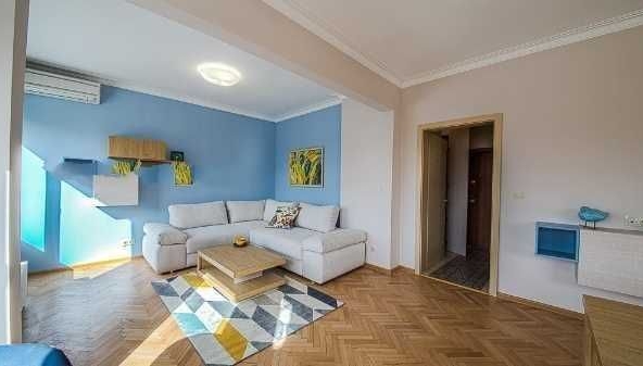 Двустаен апартамент в София, Хладилника - 75 кв.м за 1894 €/кв.м - Снимка #1