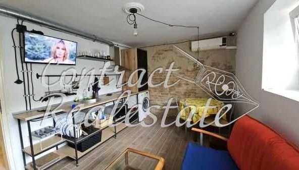 Дава се под наем Двустаен апартамент в Варна, Спортна зала - 40 кв.м за 382.5 € - Снимка #1