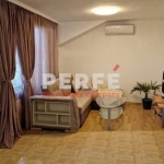 Тристаен апартамент в Бургас, Център - 85 кв.м за 2295 €/кв.м - Снимка #1
