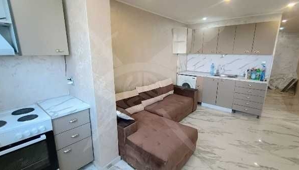 Дава се под наем Двустаен апартамент в Пловдив, Изгрев - 45 кв.м за 72000 € - Снимка #1