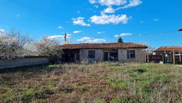 Къща в с. Стряма, Област Пловдив - 62 кв.м за 535 €/кв.м - Снимка #1