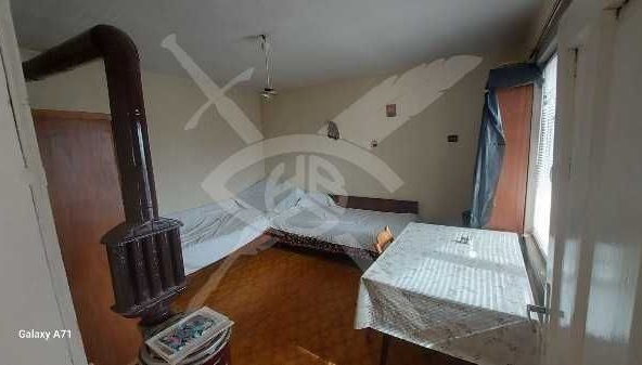 Къща в с. Цалапица, Област Пловдив - 1048 кв.м за 33 €/кв.м - Снимка #1