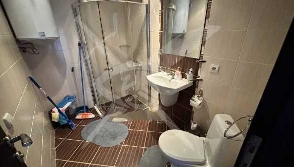 Тристаен апартамент в Бургас, Сарафово - 105 кв.м за 1279 €/кв.м - Снимка #1