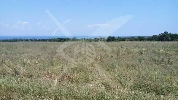 Парцел в Черноморец - 3498 кв.м за 3 €/кв.м - Снимка #1