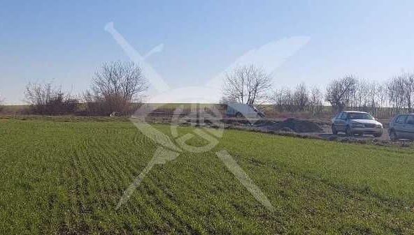 Парцел в Поморие - 5000 кв.м за 3 €/кв.м - Снимка #1