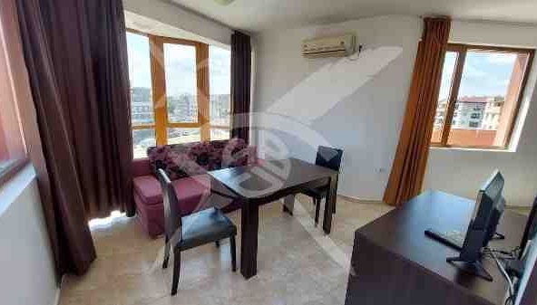 Тристаен апартамент в Поморие - 143 кв.м за 776 €/кв.м - Снимка #1