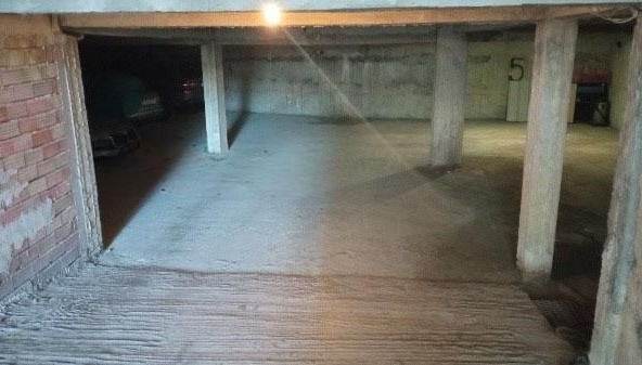 Гараж / Паркомясто в Бургас, Лазур - 40 кв.м за 1550 €/кв.м - Снимка #1