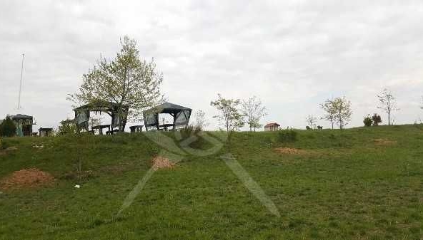 Парцел в с. Мътеница, Област Пловдив - 13000 кв.м за 4 €/кв.м - Снимка #1