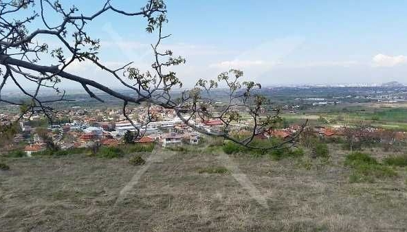 Парцел в с. Първенец, Област Пловдив - 8050 кв.м за 51 €/кв.м - Снимка #1