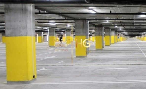 Гараж / Паркомясто в Варна, Бизнес хотел - 17 кв.м за 750 €/кв.м - Снимка #1
